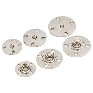 กดกระดุมเย็บ